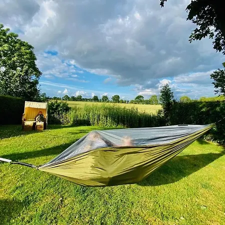 Holiday home Holiday Home With 2 Bedrooms *