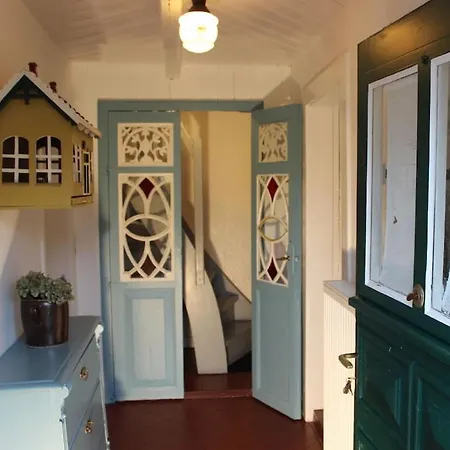 Holiday home Holiday Home With 2 Bedrooms *
